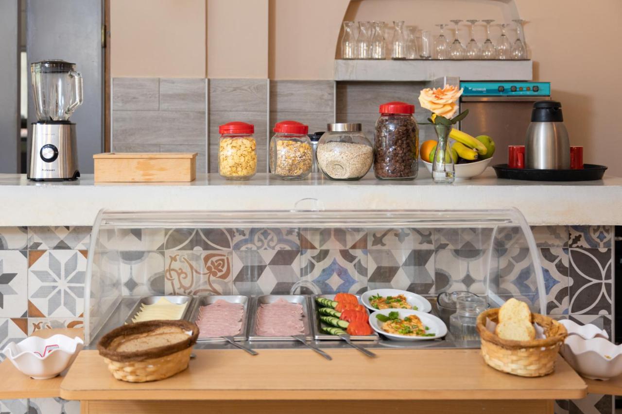 Wilde Rose Hotel Dassia  Eksteriør billede